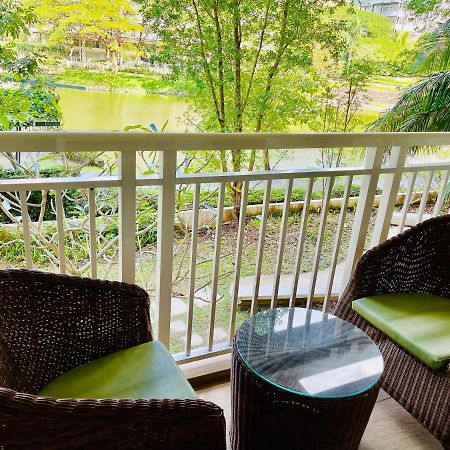 Pico De Loro 2 Bd Garden Loft With Lagoon View Nasugbu Exterior photo